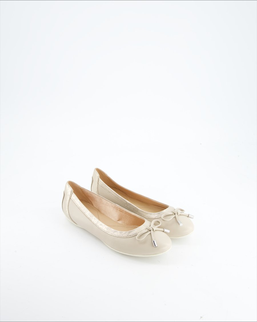 Geox Flats Leather Beige Eu 36