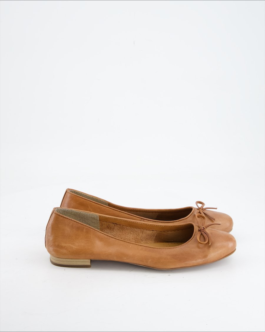 Pesaro Flats Leather Brown