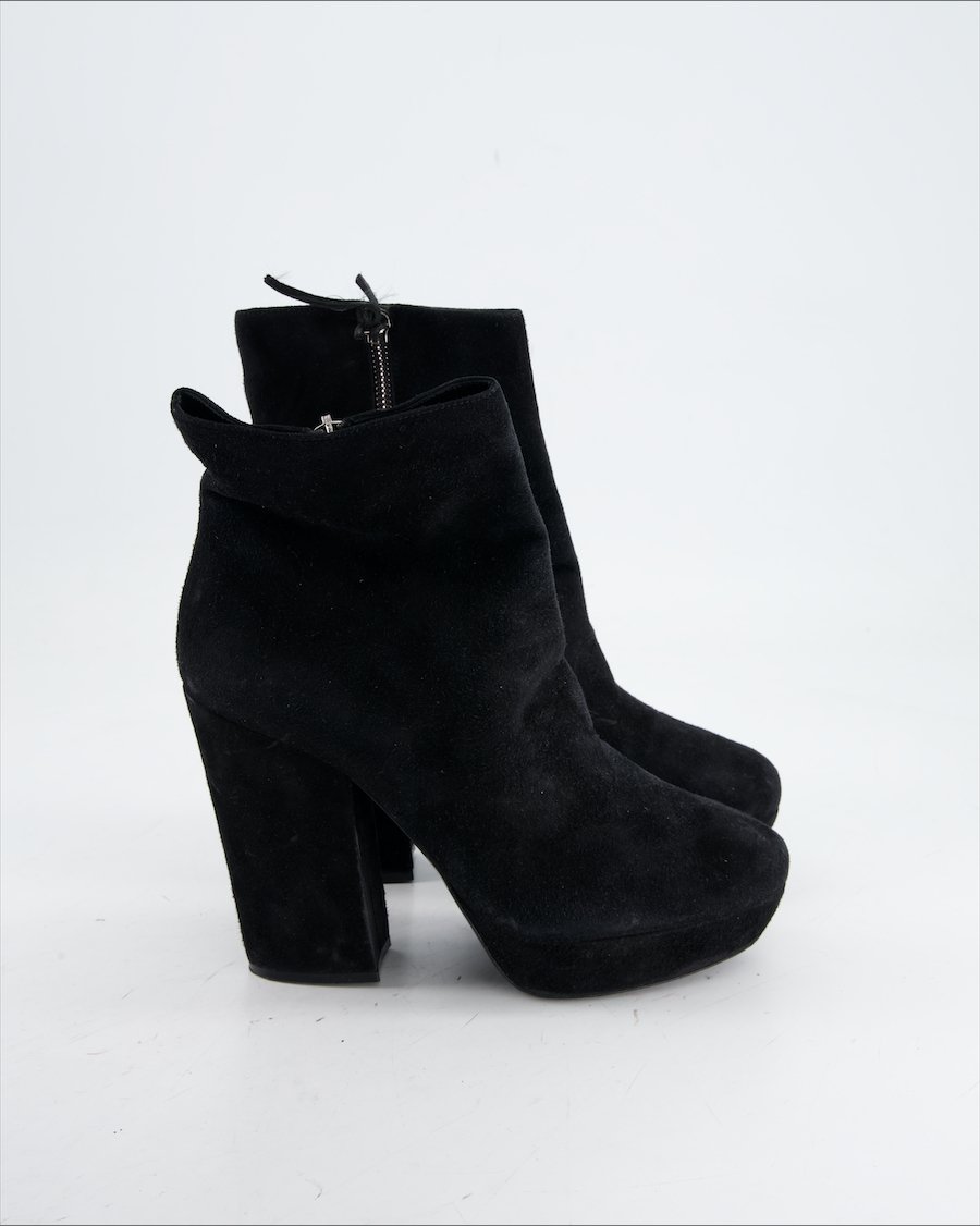 Miu Miu Ankle Boots Suede Black Eu 38.5