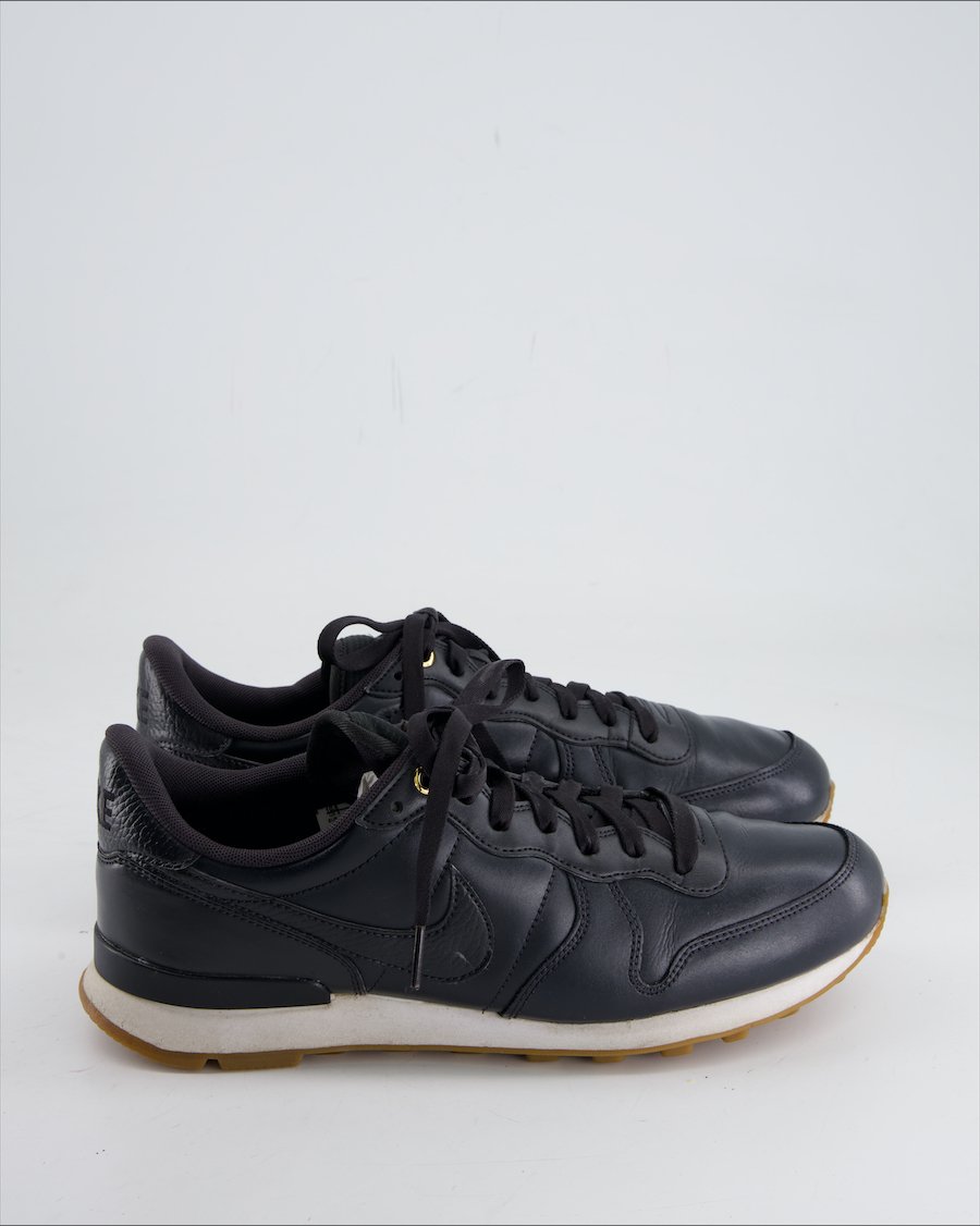 Nike Trainers Leather Anthracite Eu 42.5