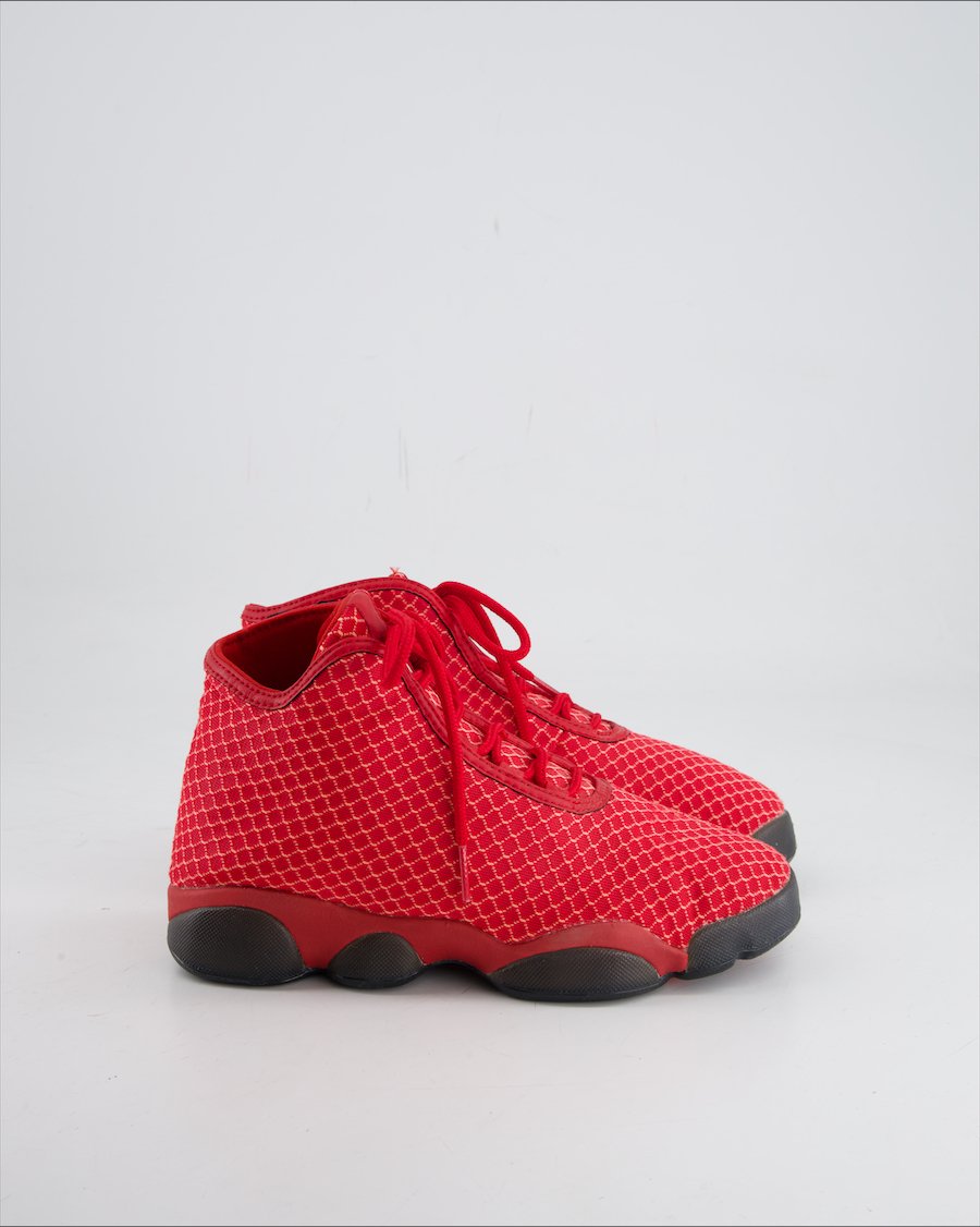 Air Jordan Horizon Trainers Cloth Red EU 36