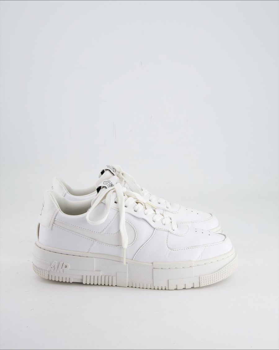 Nike Air Force 1 Trainers Leather White EU 39