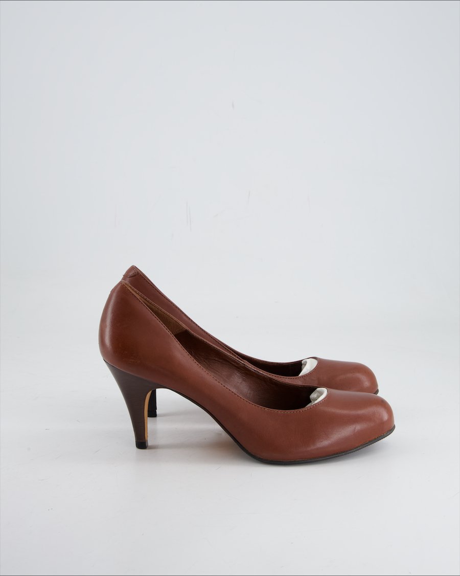 Buffalo Heel  Leather Brown EU 39