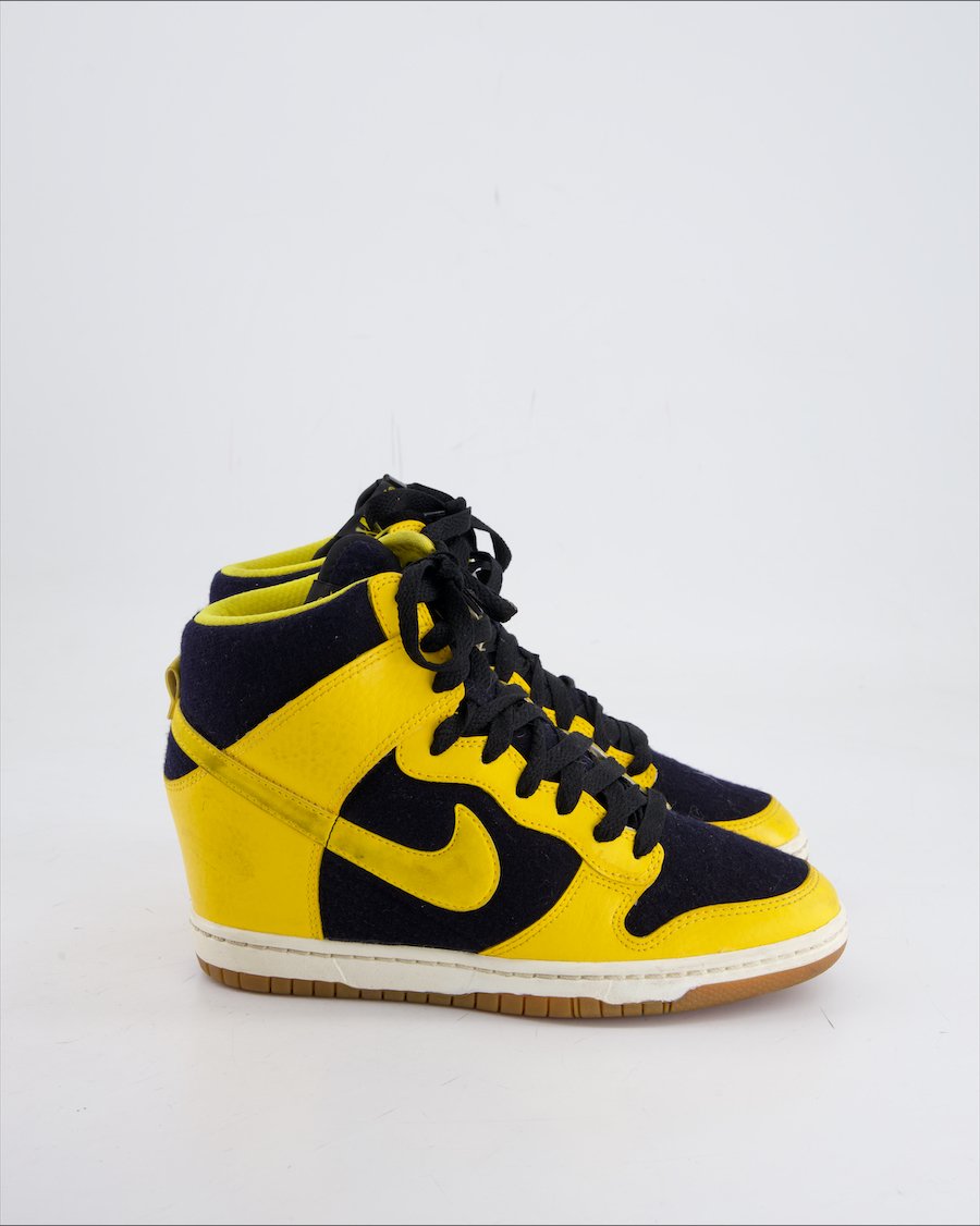Nike Dunk Sky Trainers Leather Yellow
