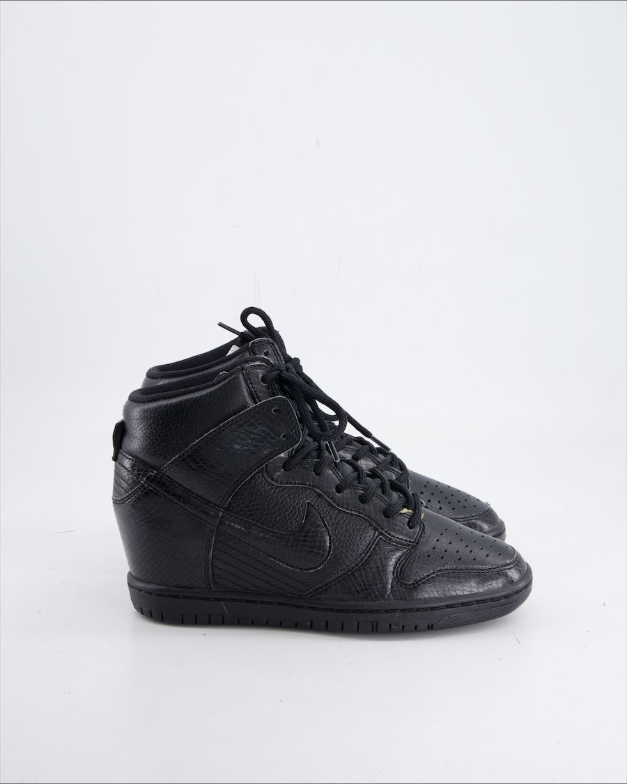 Nike Dunk Sky Trainers Leather Black Eu 38