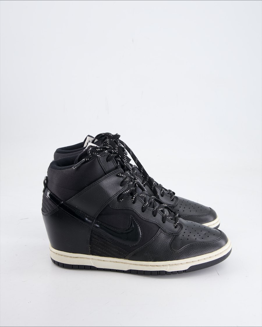 Nike Dunk Sky Trainers Leather Black EU 40.5