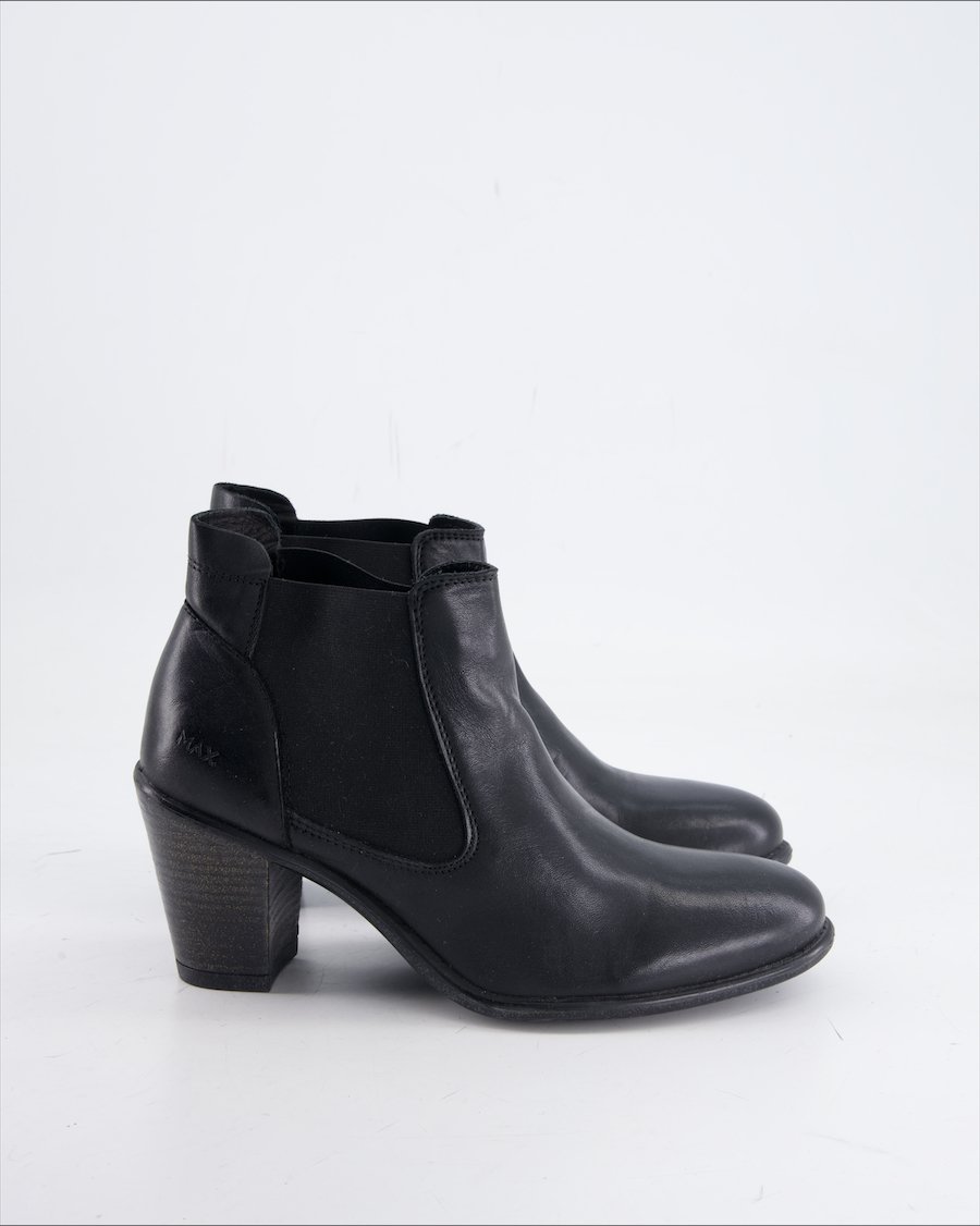 Max Ankle Boot Leather Black Eu 38