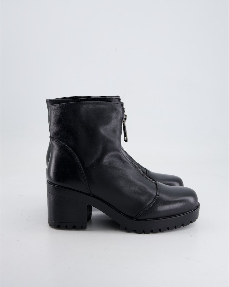 Solo Io Ankle Boots Leather Black Eu 37