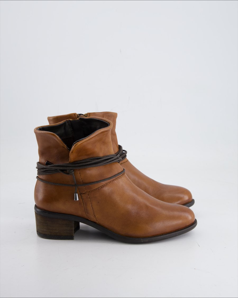 Varese Ankle Boots Leather Brown Eu 37
