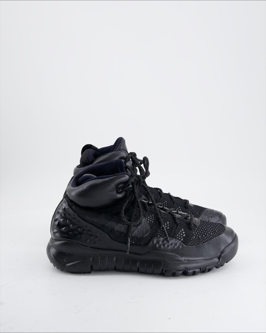 Nike Lupinek Flyknit Trainers Leather Black Eu 39