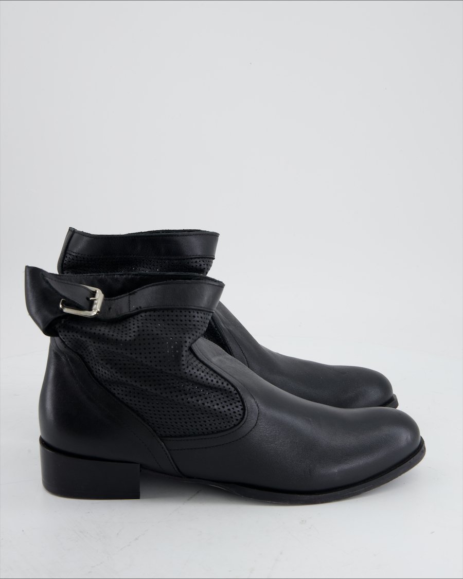 Bata Ankle Boots Leather Black Eu 40