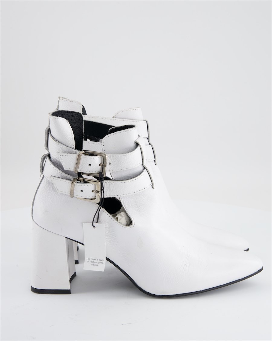 Zign Ankle Boots Leather White Eu 40