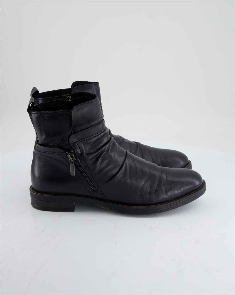 Unbranded Ankle Boots Leather Black Eu 41