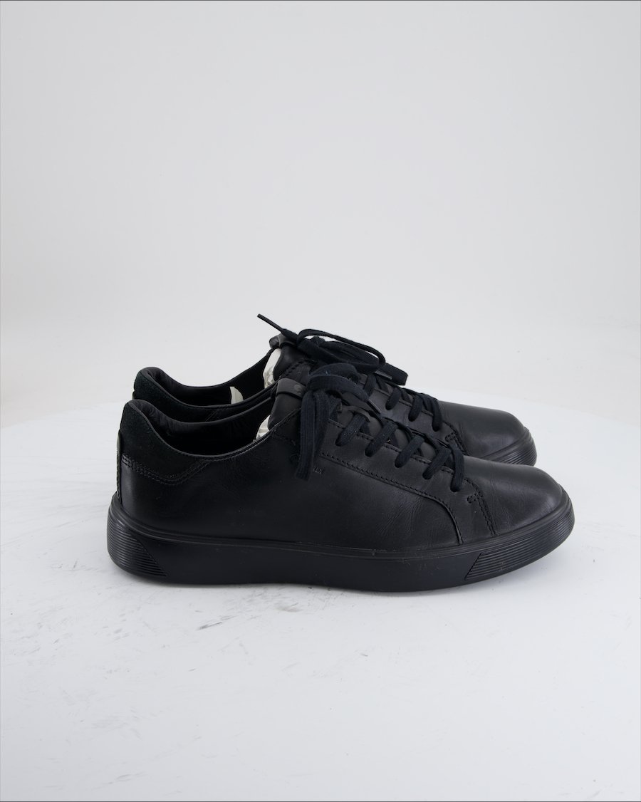 Ecco Trainers Leather Black EU 42