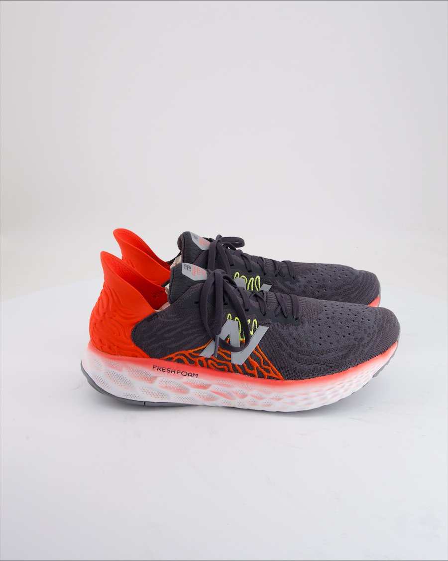 New Balance 1080 Trainers Cloth Black EU 44.5
