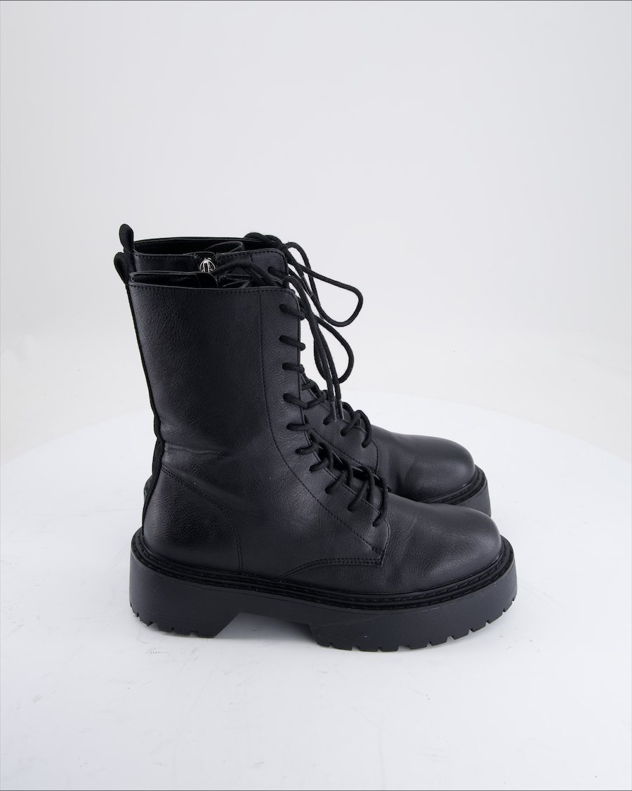 Pull&Bear Ankle Boots Polyurethane Black Eu 39