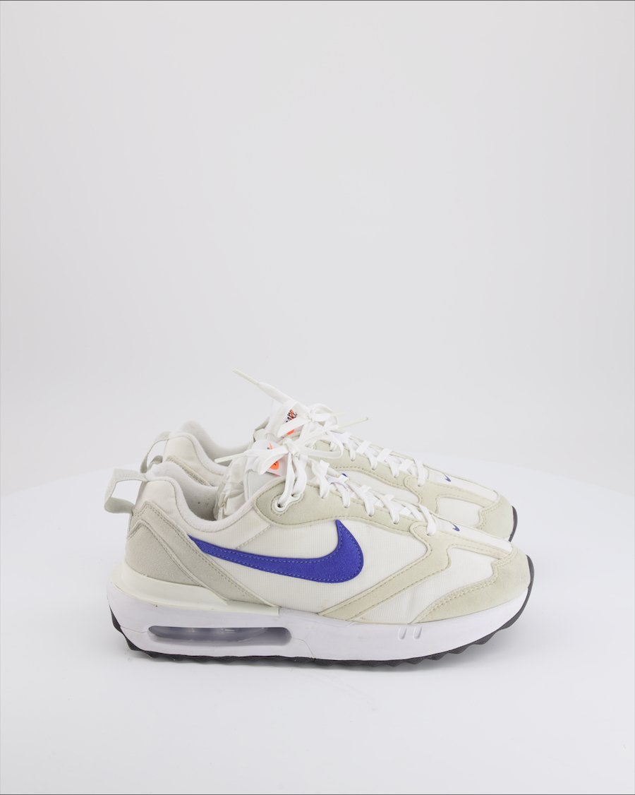 Nike Air Max Dawn Trainers Cloth White