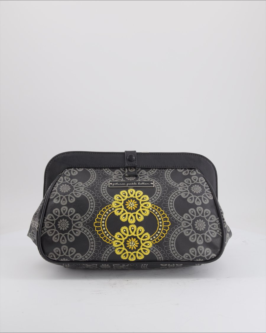 Petunia Pickle Bottom Handabg Leather Black
