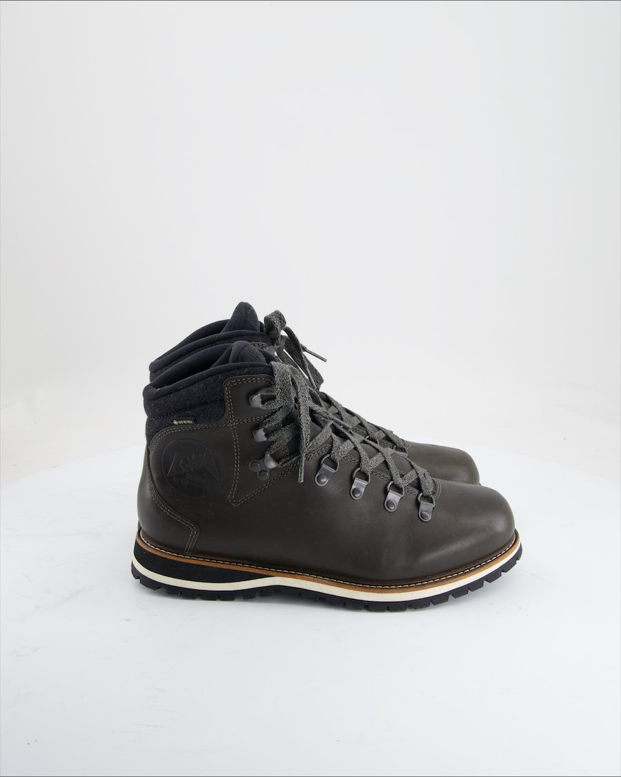 Lowa Trainers Leather Black EU 43.5