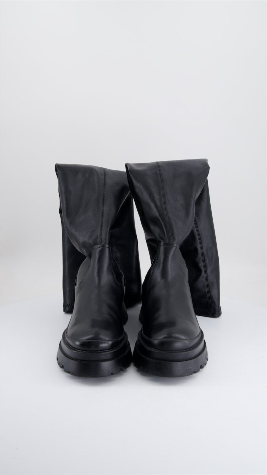 Stradivarius Boots Polyurethane Black - immagine 4