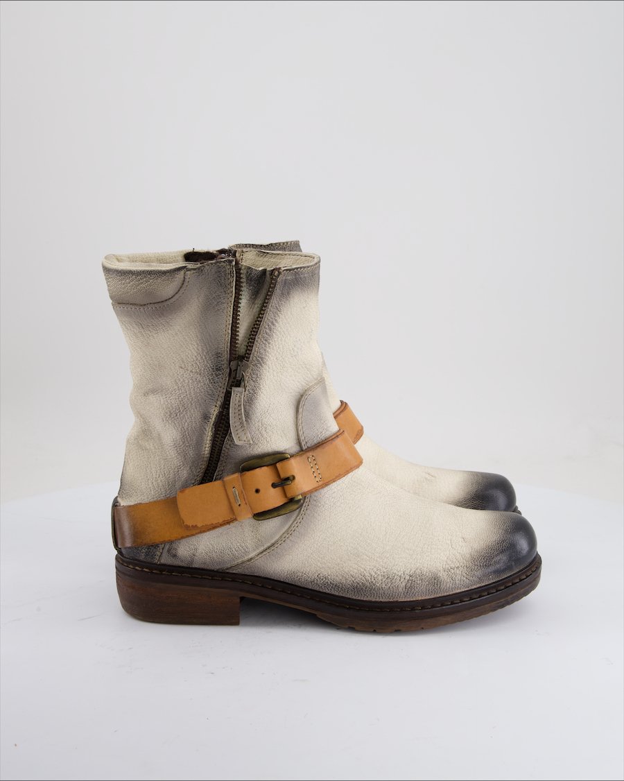 Manas Ankle Boots Leather Black Eu 40