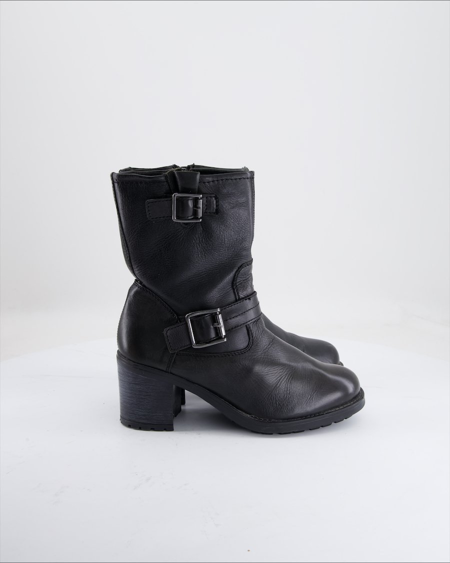 Arlef Mod Boots Leather Black Eu 39
