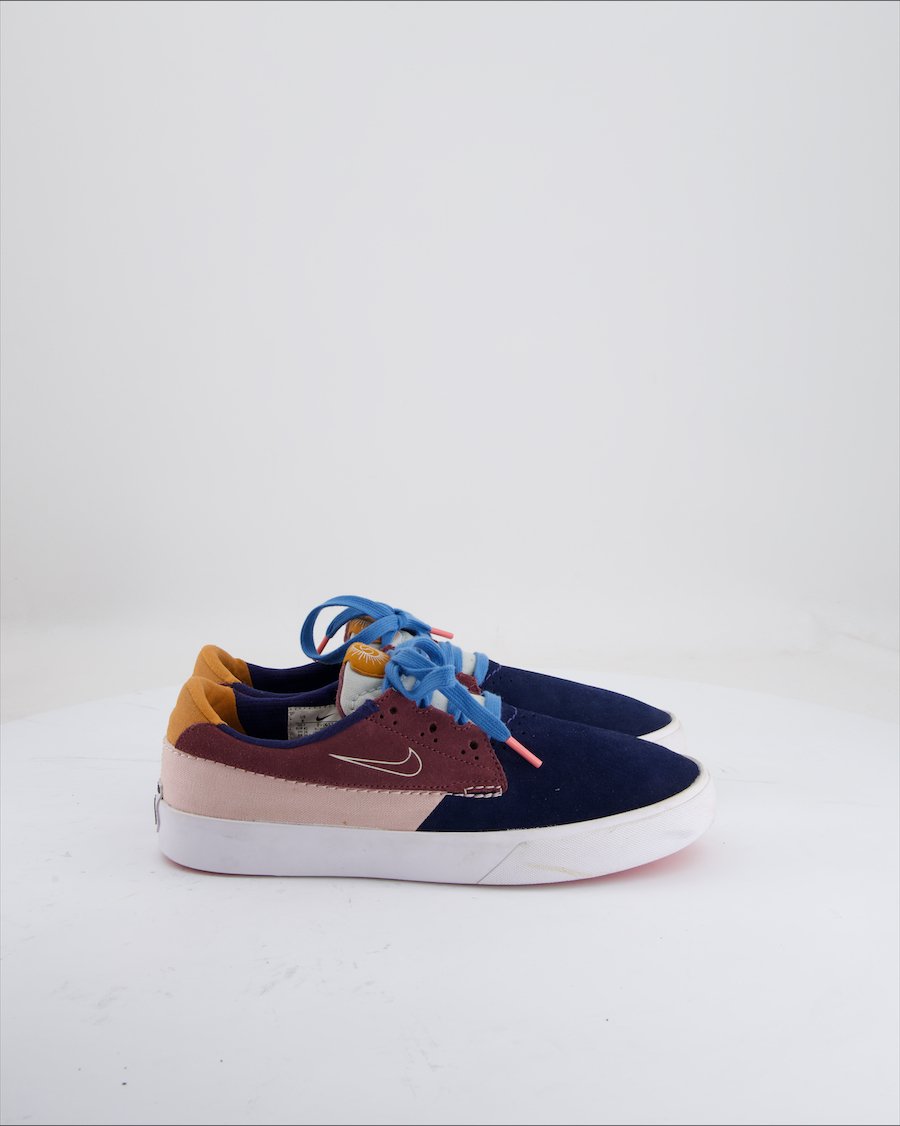 Nike Sb Trainers Cloth Multicolour Eu 41