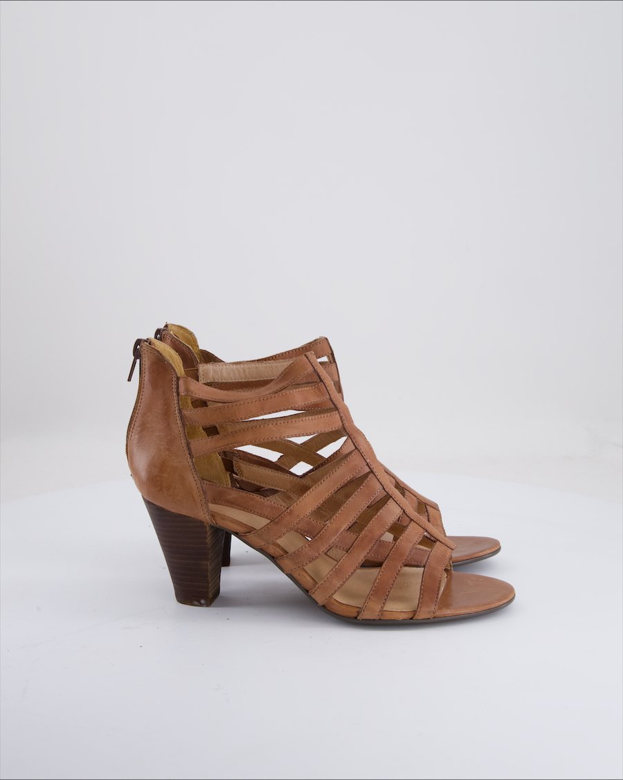 Pesaro Heels Leather Brown Eu 41