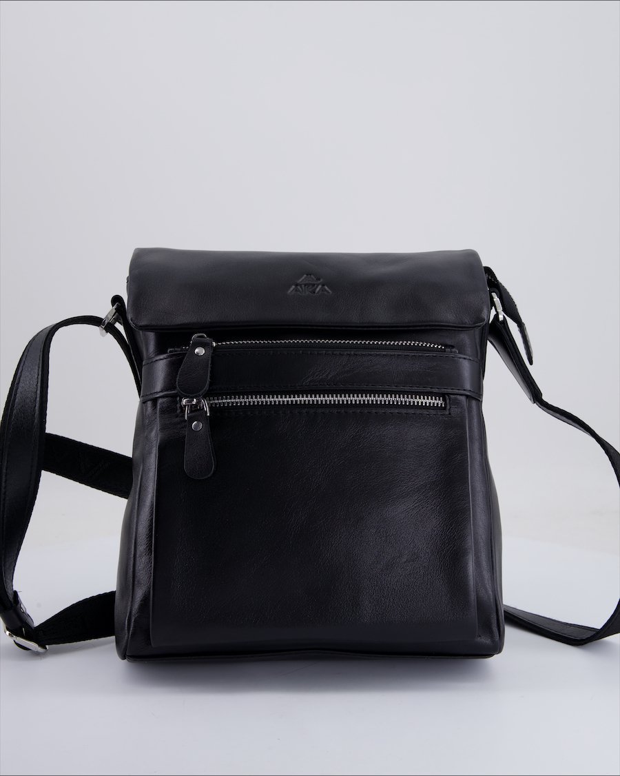 Aka Crossbody bag Leather Black