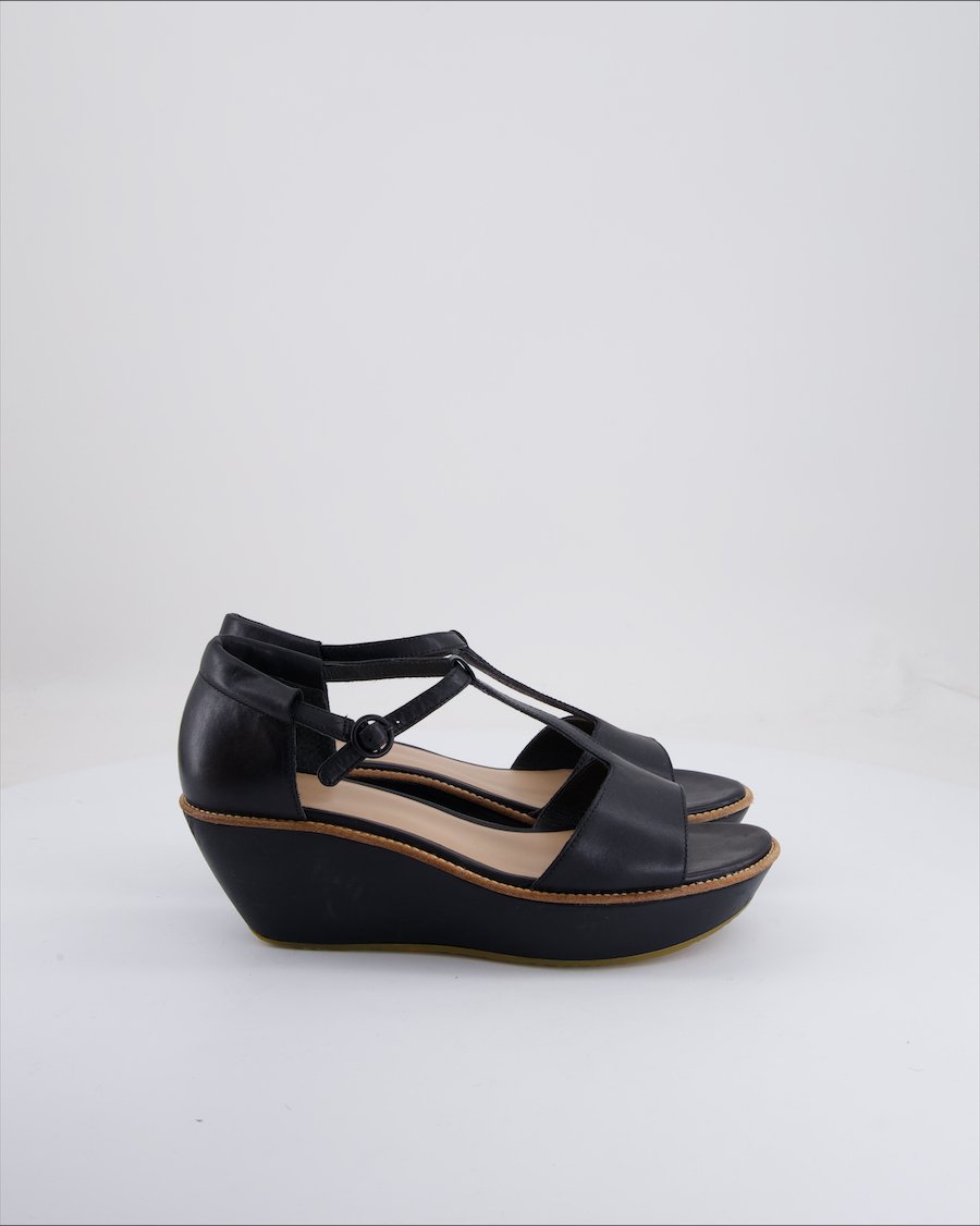Camper Sandals Leather Black Eu 40