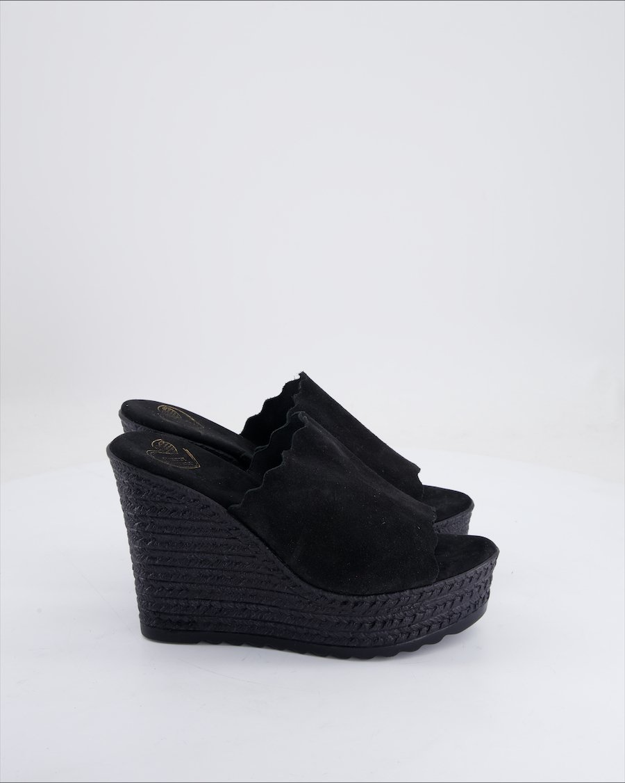 Unbranded Sandals Suede Black Eu 39