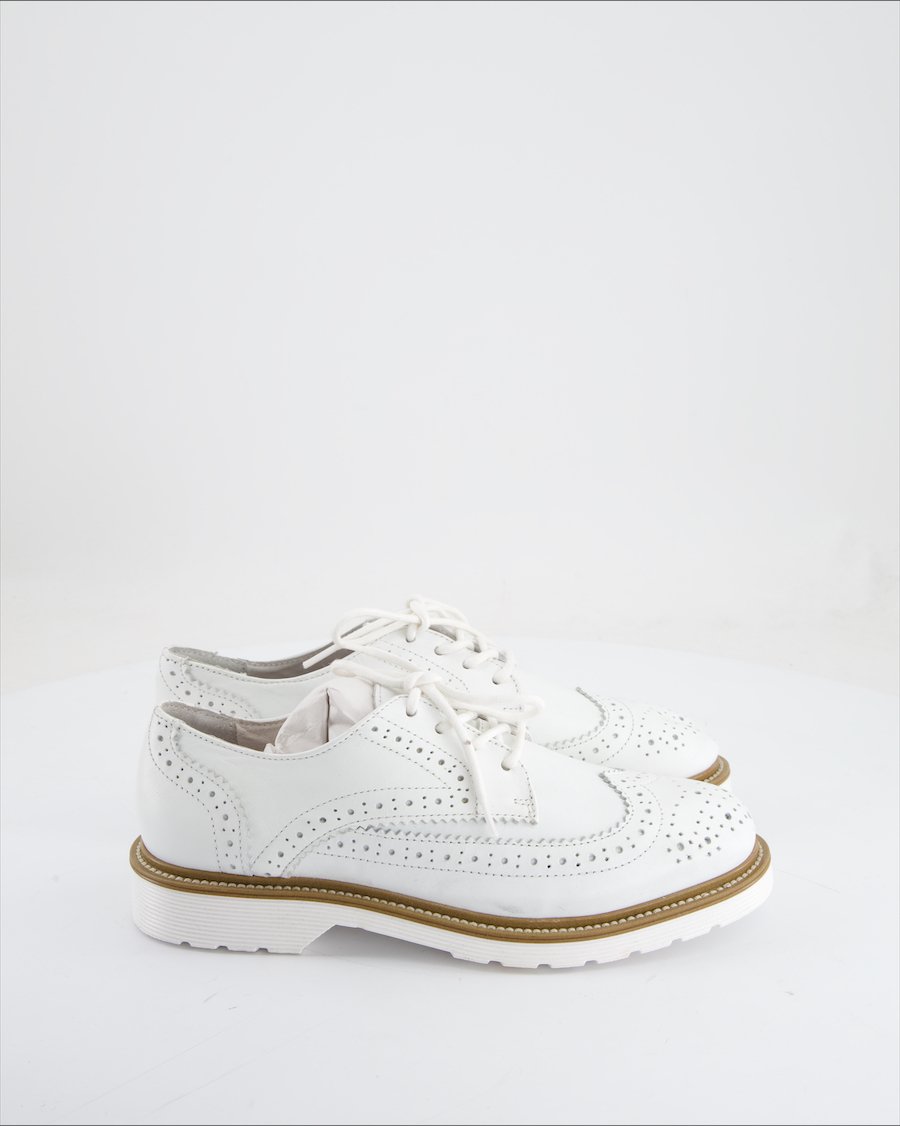 An Other A Lace ups Leather White Eu 40