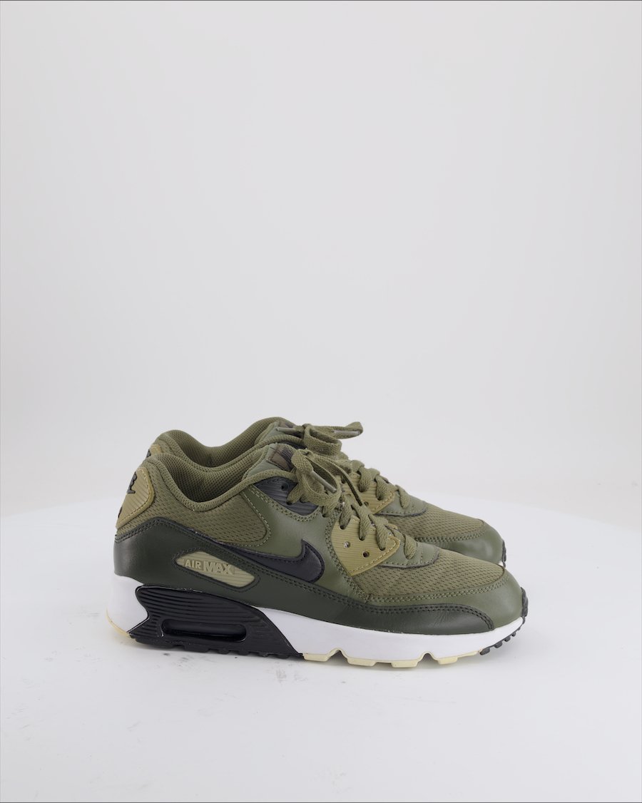Nike Air Max 90 Trainers Cloth Green EU 40