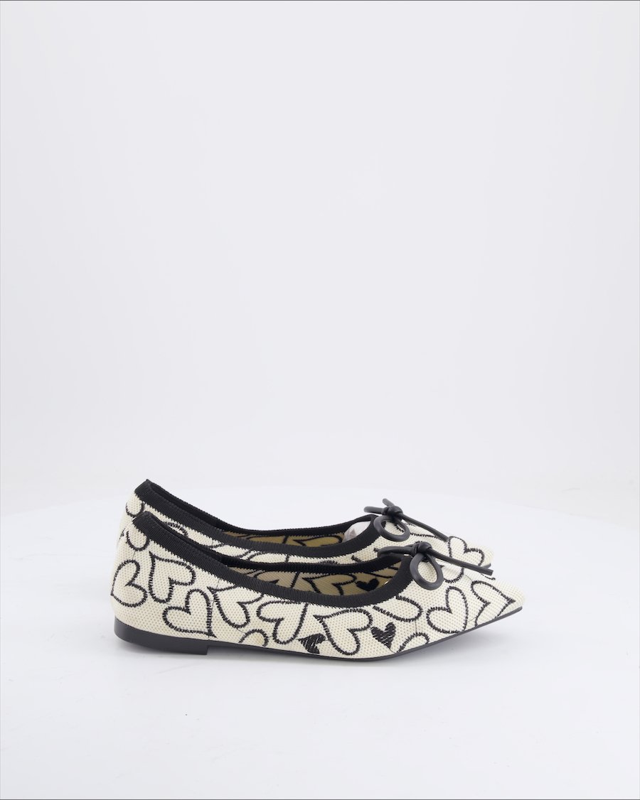Unbranded Ballet Flats Cloth Beige  EU 36