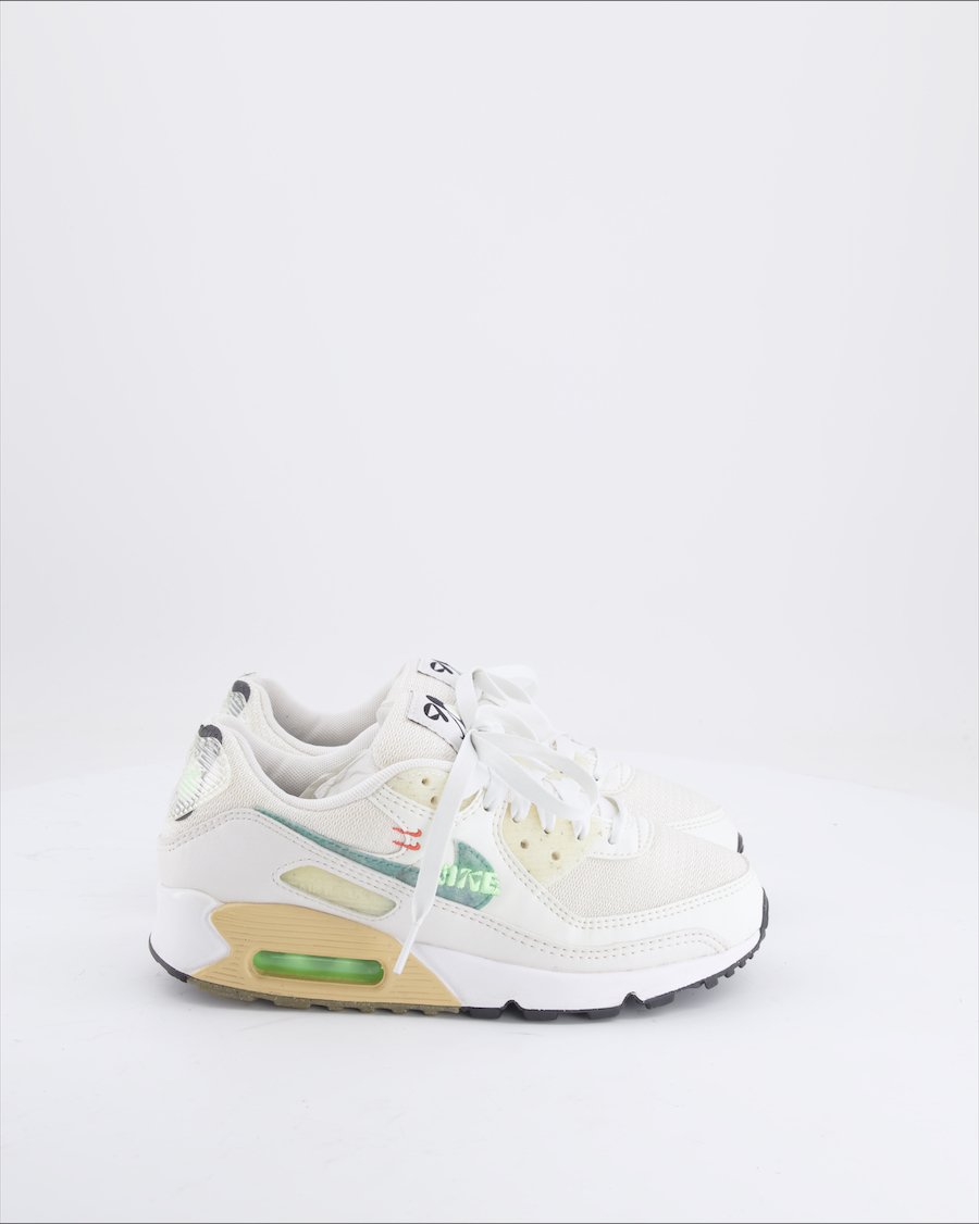 Nike Air Max 90 Trainers Leather White EU 37.5