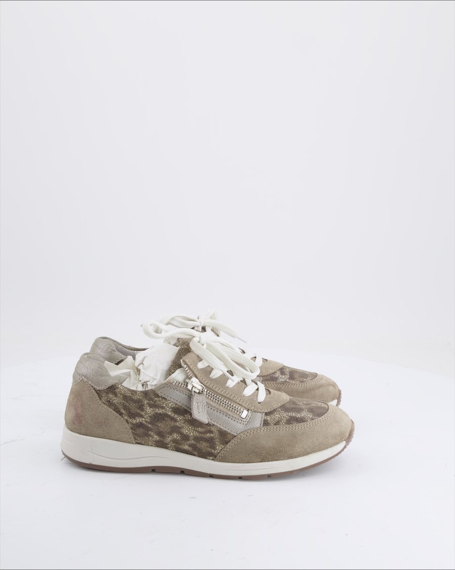 Turm-Schuh Trainers Cloth Ecru EU 37