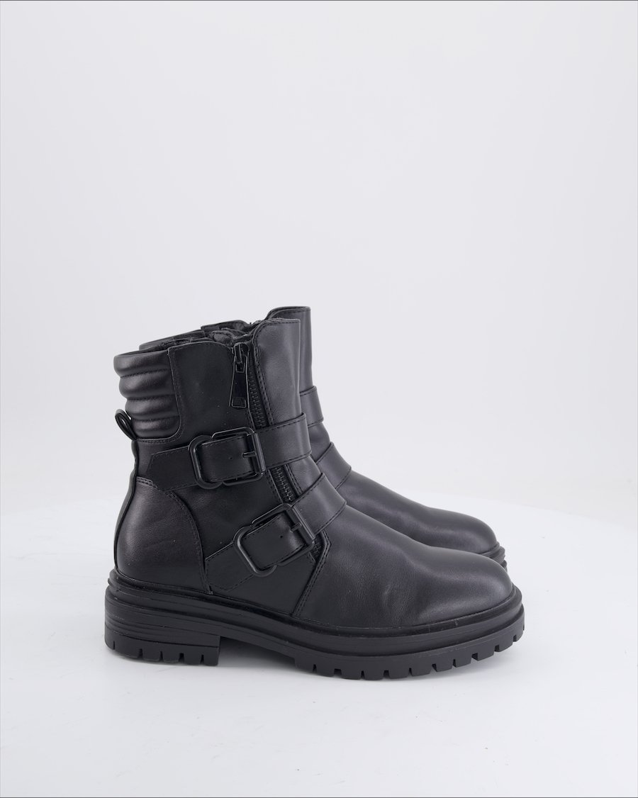 Lora Ferres Ankle Boots Leather Black EU 36