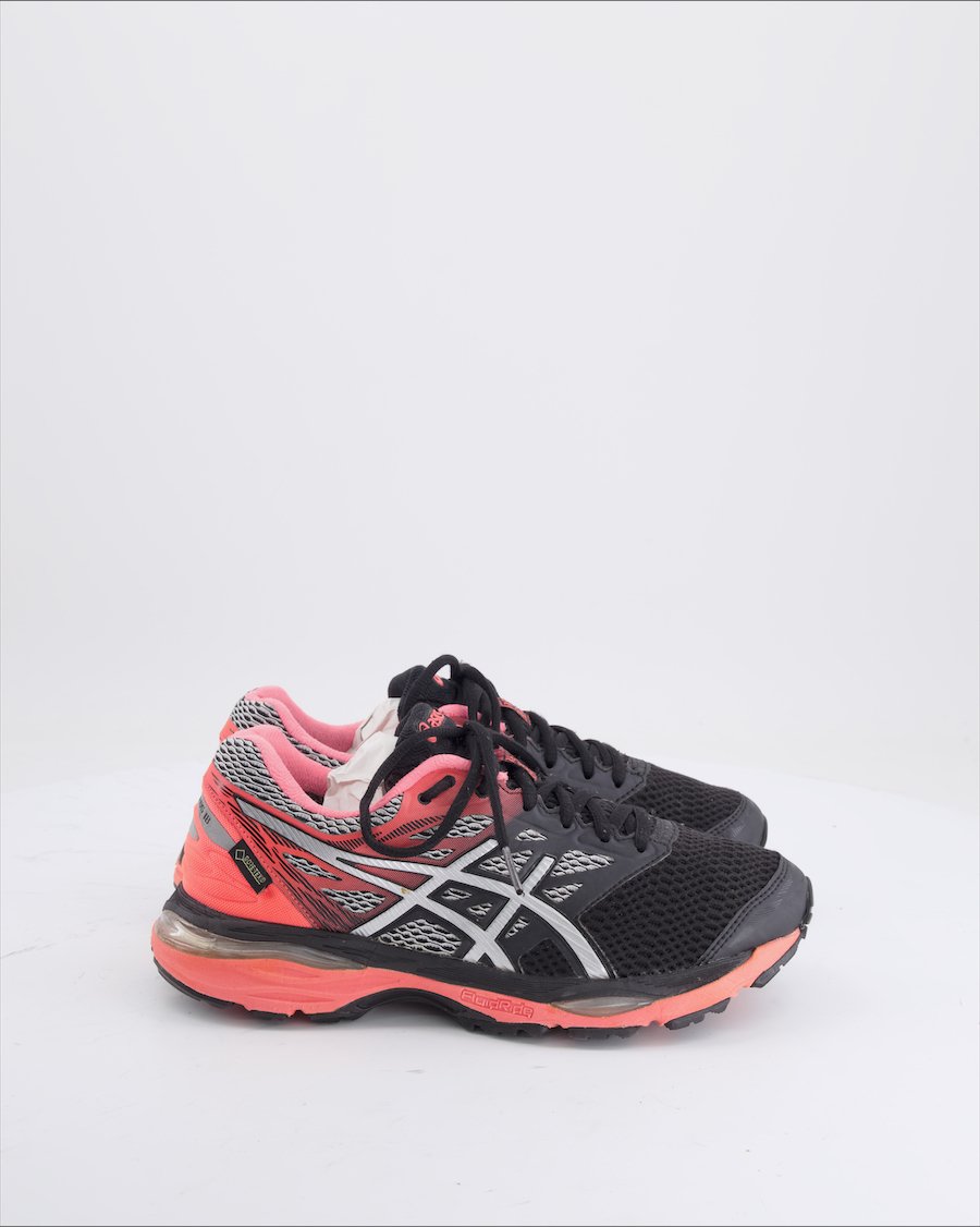 Asics Gel-Cumulus 18 Trainers Leather Black EU 37.5