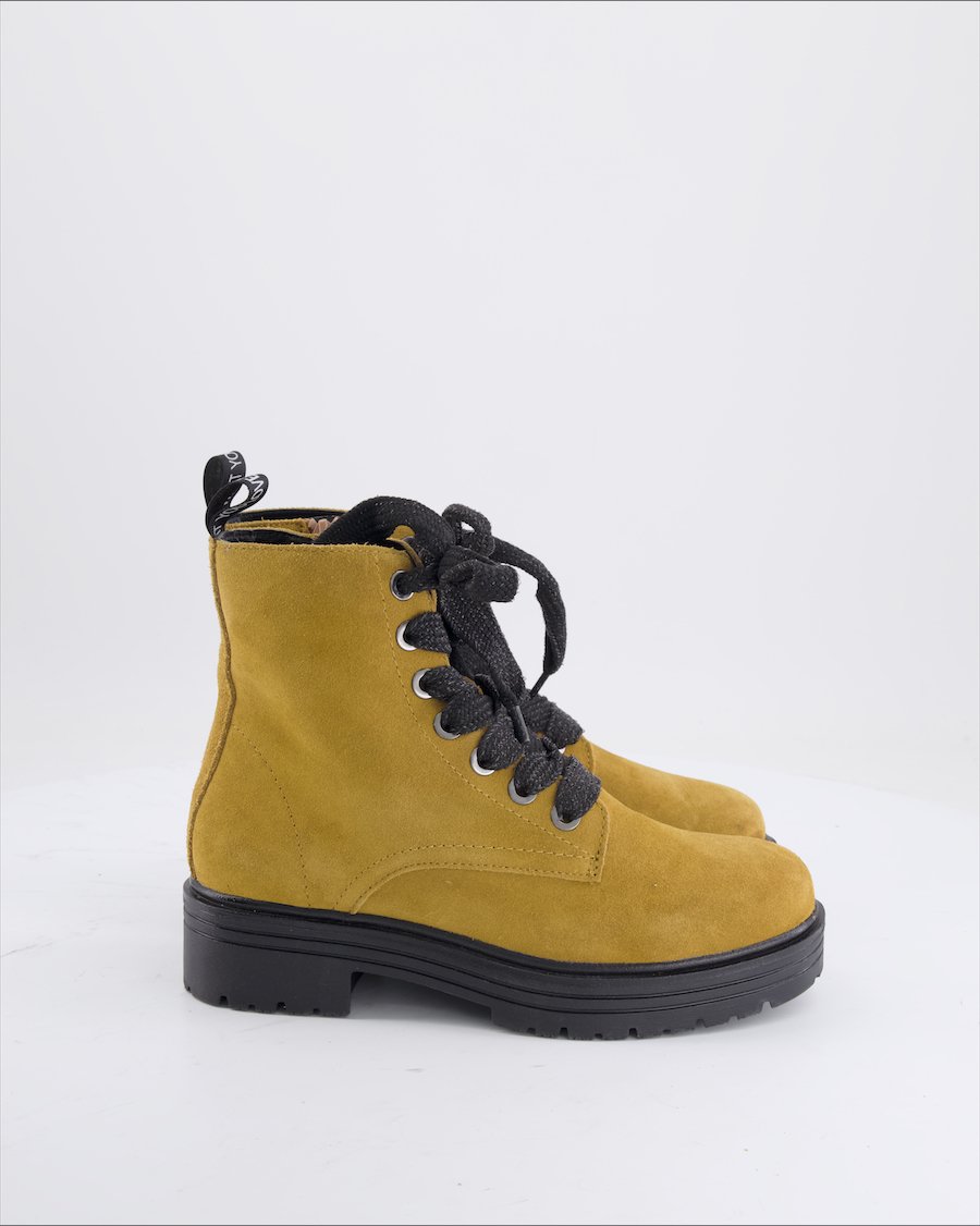Unbranded Ankle Boots Suede Camel EU 37