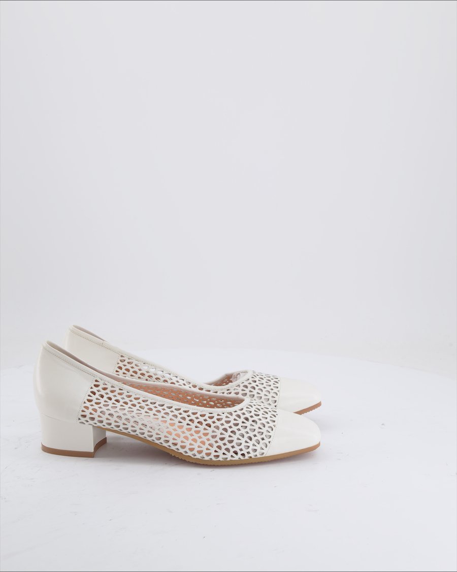 Valentino Garavani Ballet Flats Leather White EU 38.5
