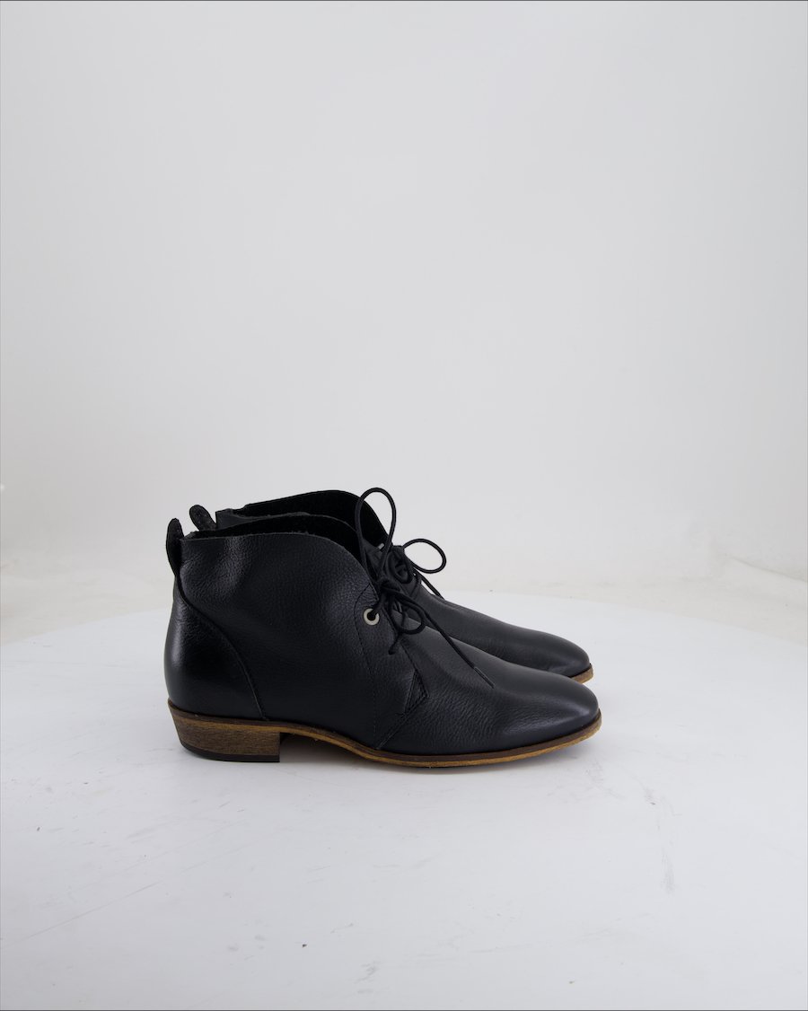 Haghe Lace Ups Leather Black EU 38