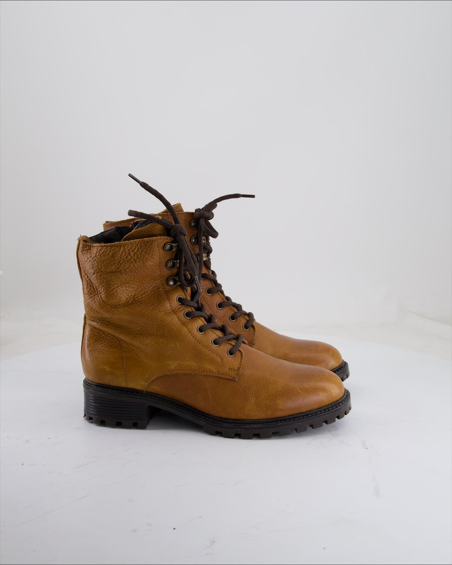 5Th Avenue Ankle Boots Leather Camel EU 42