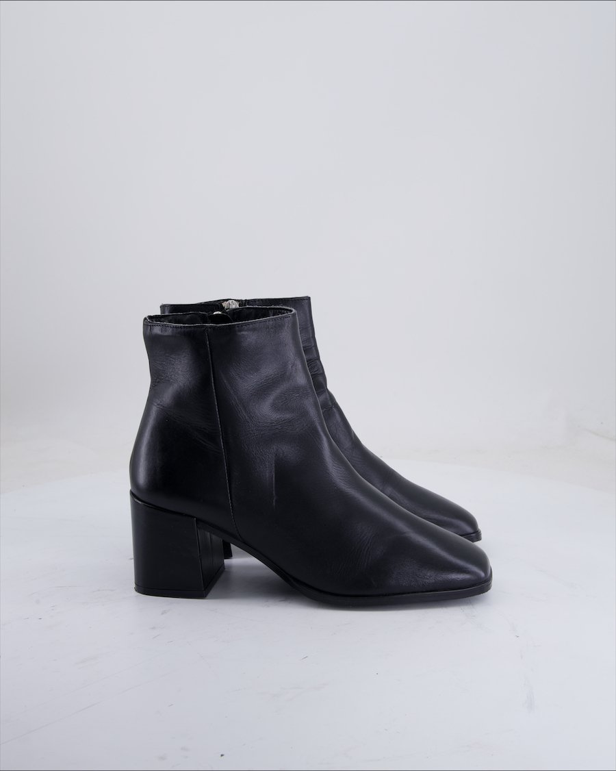 5th Avenue Ankle Boots Leather Black Eu 39
