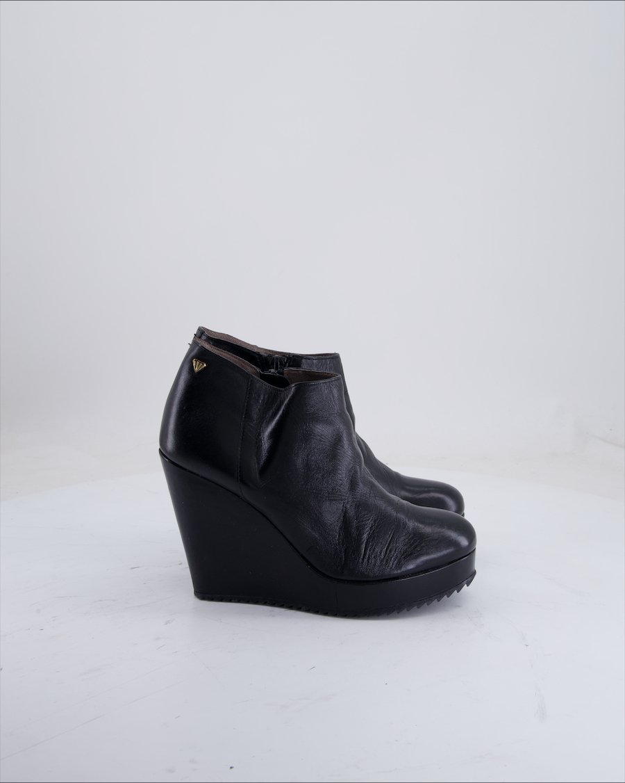 Carmens Wedges Leather Black Eu 37