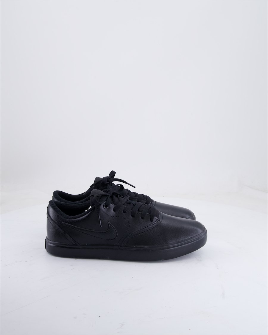 Nike SB Trainers Leather Black Eu 41