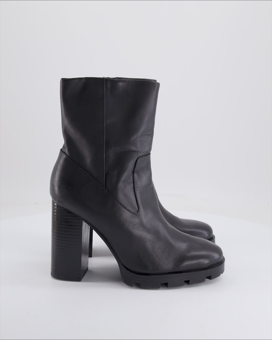 Zara Boots Leather Black EU 41