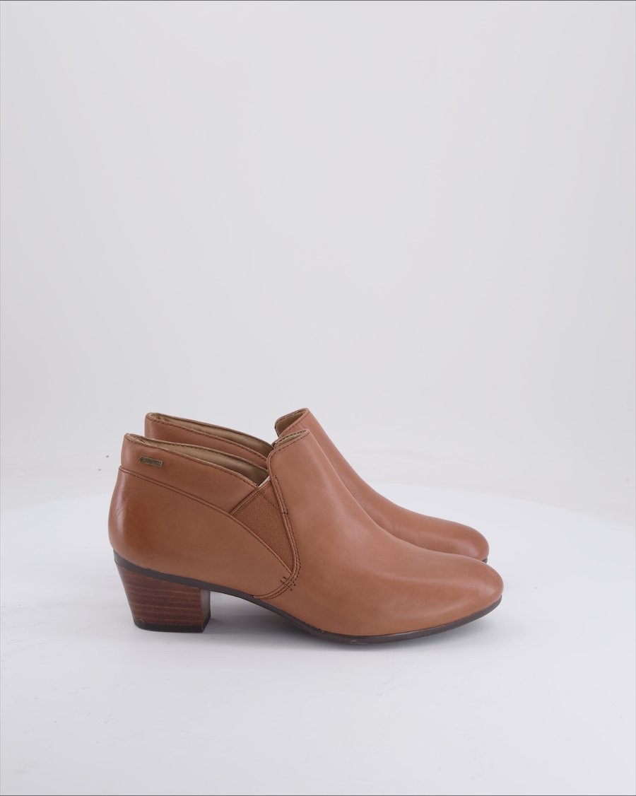 Clarks Ankle Boots Leather Brown EU 39