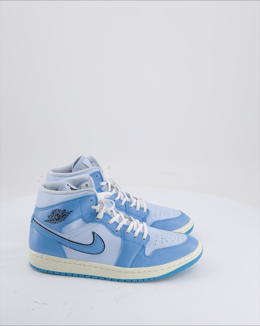Jordan 1 Mid Trainers Leather Ice Blue