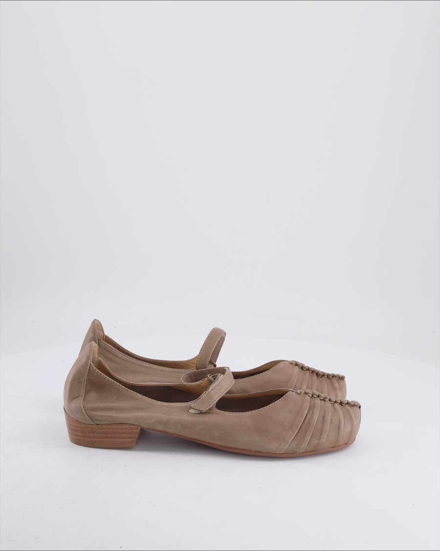 Everdybody Sandals Leather Camel Eu 40