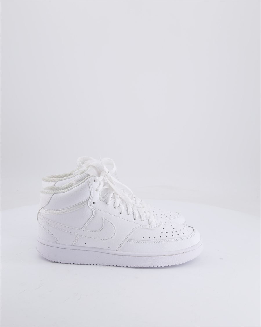 Nike Trainers Leather White 37,5 EU